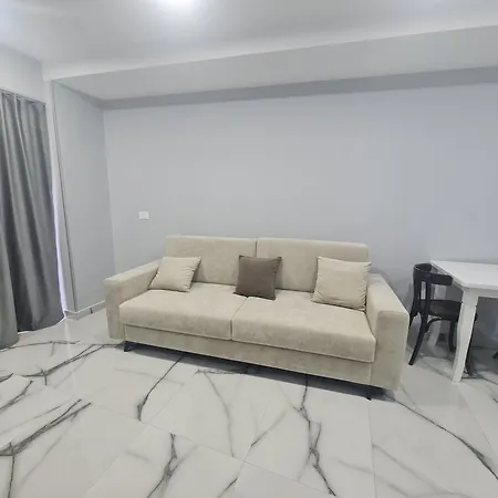 Appartement Edi 2in Tirana